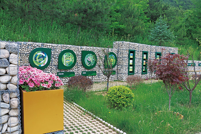 户外水?？破照故咎?jpg