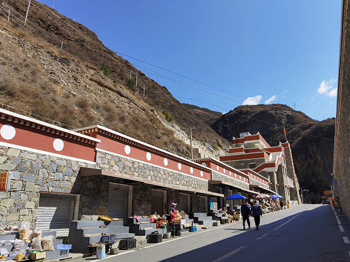 1647516545165887.jpg 4.jpg