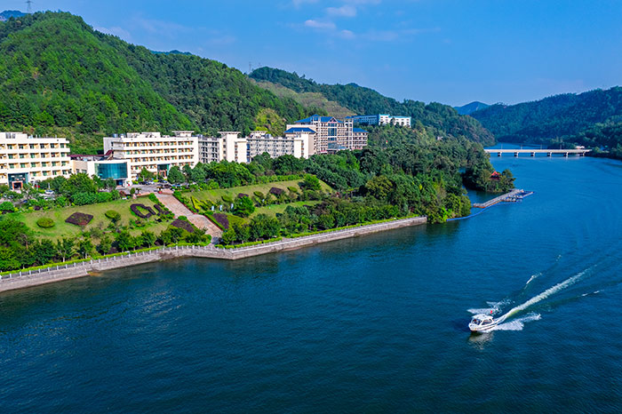 1647528649143855.jpg 5矿部汀江全景(游艇).jpg