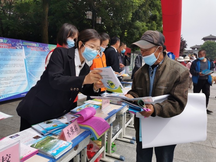 1723168560129159.jpg 科技宣传周活动.jpg